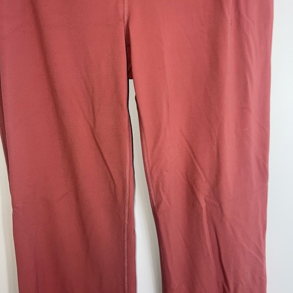 Lululemon flare Coral Leggings size 8 - Picture 4 of 12